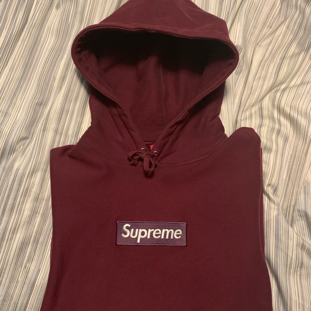 Supreme Burgundy Box Logo Hoodie